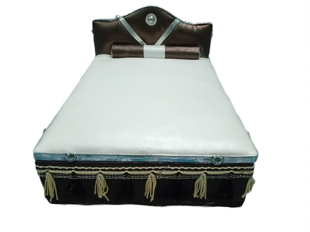 2 number gopal ji ke Bed
