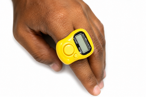 Digital Naam Japa Counter Finger Ring | Electronic Tally Counter for Chanting Mantra, Jaap & Meditation | Portable Finger Counter for Hare Krishna, Radhe Radhe, Mala Counting